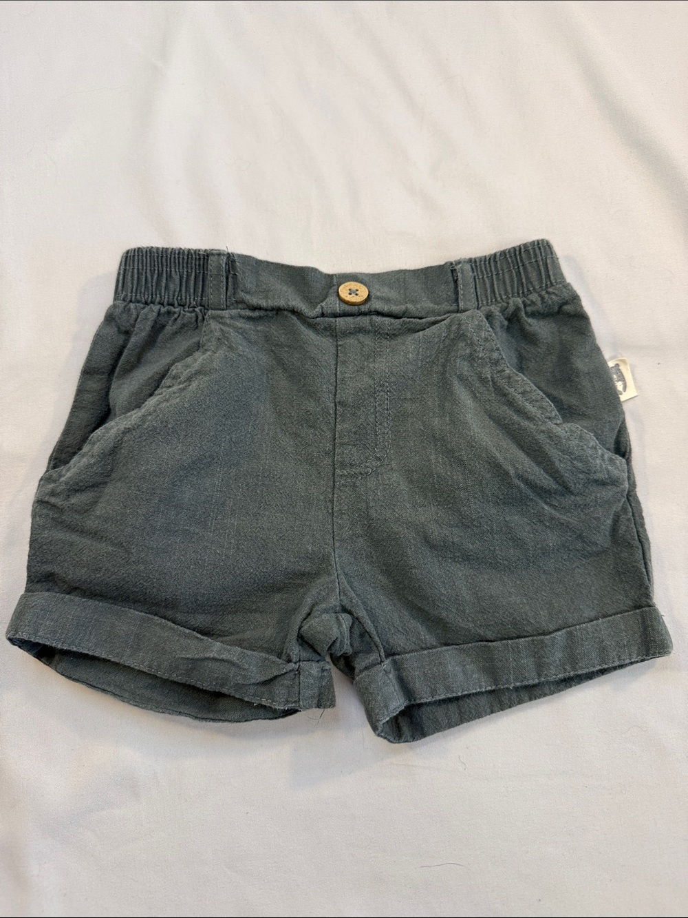 Rabbit + Bear Toddler organic Slate Green Elastic-Waist Shorts